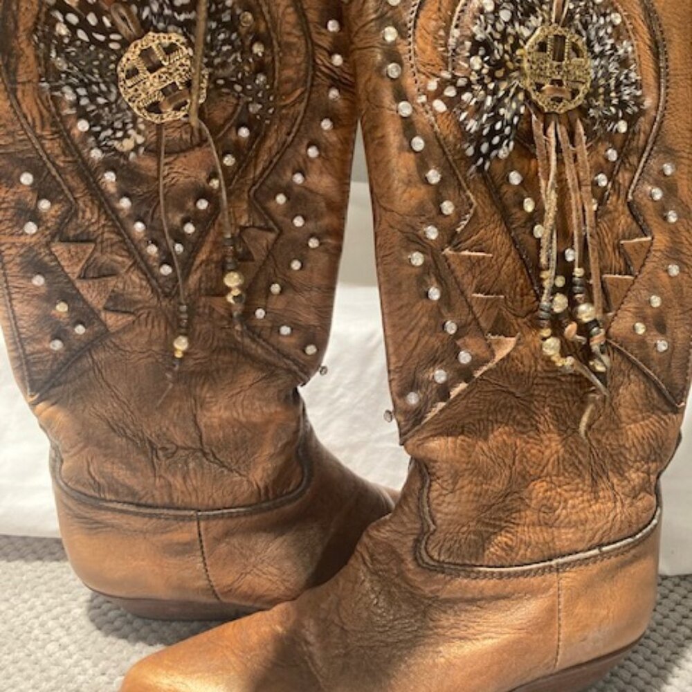 Vintage El Vaquero embellished Western boot